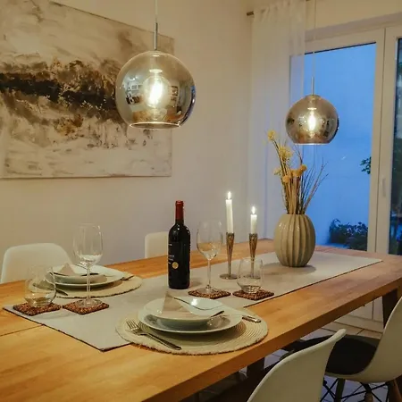Bantle Ferienwohnung, Neu & Modern Bei Ravensburg